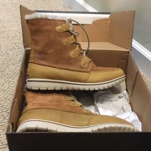 Sleek Cozy Joan Boot